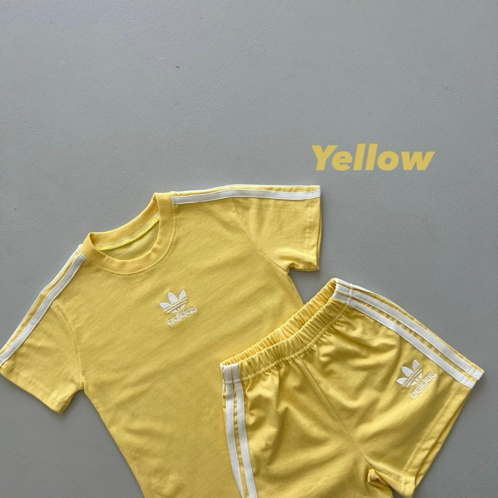 预购｜Adidas三叶草线条套装